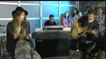 Demitzu (64) - Demilush - My Love is Like a Star live VH1 Captures