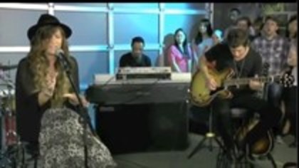 Demitzu (67) - Demilush - My Love is Like a Star live VH1 Captures