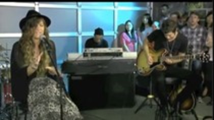 Demitzu (68) - Demilush - My Love is Like a Star live VH1 Captures