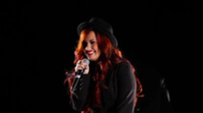 Demetria (4) - Demilush - VEVO Shows Give Your Heart A Break Captures oo1