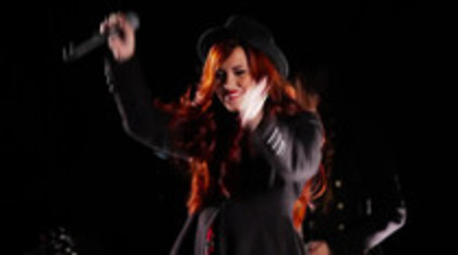 Demetria (54) - Demilush - VEVO Shows Give Your Heart A Break Captures oo1