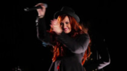 Demetria (65) - Demilush - VEVO Shows Give Your Heart A Break Captures oo1