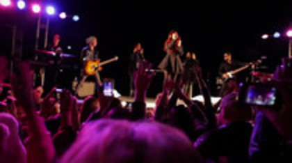 Demetria (116) - Demilush - VEVO Shows Give Your Heart A Break Captures oo1
