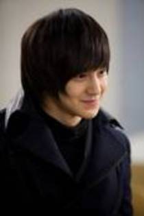 thumb_worlddate - Kim Bum
