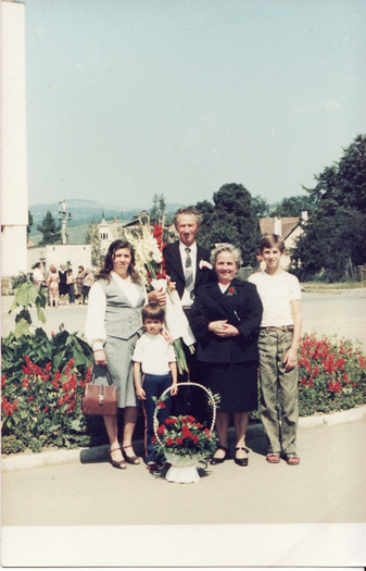 1981 - Trecutul -Prezent