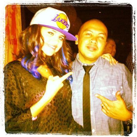 400370_284565254932484_119049044817440_699812_1081882338_n - Selena Gomez 4