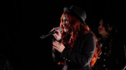 Demetria (222)