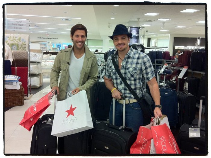 196816_205920909419525_116343941710556_805768_5784162_n