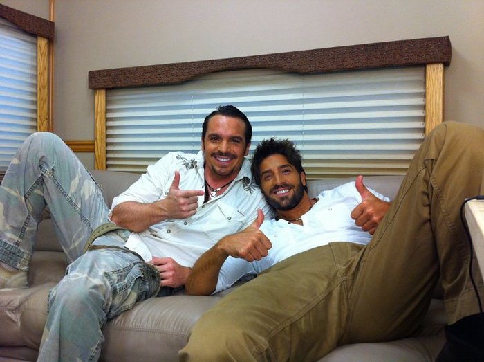 199160_205922979419318_116343941710556_805785_2550631_n - Ismael La Rosa