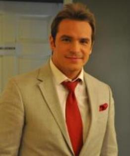 373087_116343941710556_708627227_n - Ismael La Rosa