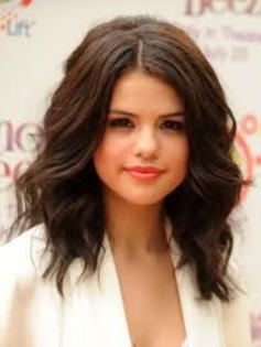 465592300 - selena gomez