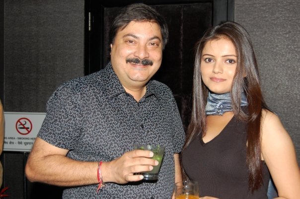 12653569_FJPOLWNAY - Radhika - Rubina Dilaik