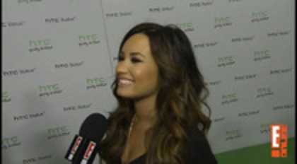 Demi (203)