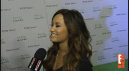 Demi (205)