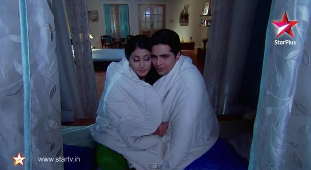 395366_354357707908101_544789961_n - NaKsh Scenes 20th Jan 2012