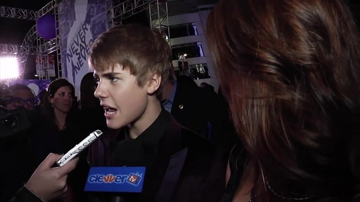 Debby Ryan Meets Justin Bieber At Never Say Never Movie Premiere 0995