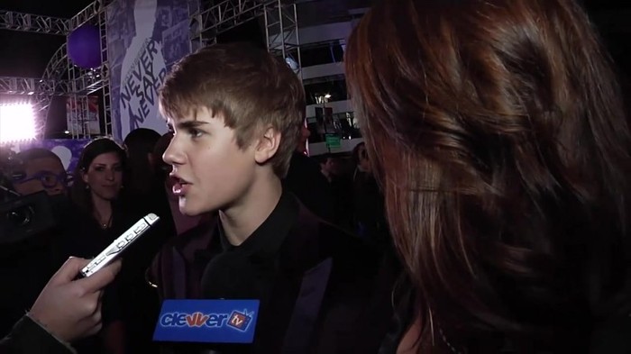 Debby Ryan Meets Justin Bieber At Never Say Never Movie Premiere 0999