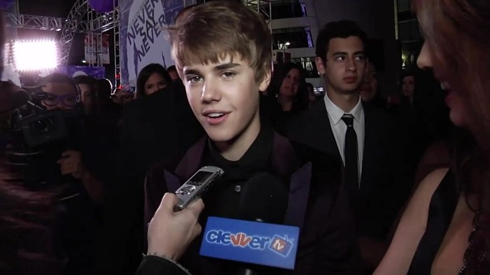 Debby Ryan Meets Justin Bieber At Never Say Never Movie Premiere 0913