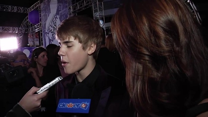 Debby Ryan Meets Justin Bieber At Never Say Never Movie Premiere 1003 - Debby - Ryan - Meets - Justin - Bieber - At - Never - Say - Never - Movie - Premiere - Part - 03