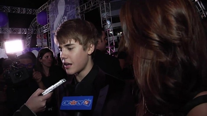 Debby Ryan Meets Justin Bieber At Never Say Never Movie Premiere 1011 - Debby - Ryan - Meets - Justin - Bieber - At - Never - Say - Never - Movie - Premiere - Part - 03