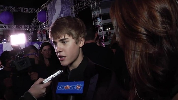 Debby Ryan Meets Justin Bieber At Never Say Never Movie Premiere 1017 - Debby - Ryan - Meets - Justin - Bieber - At - Never - Say - Never - Movie - Premiere - Part - 03