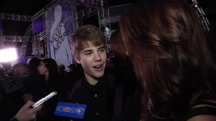 Debby Ryan Meets Justin Bieber At Never Say Never Movie Premiere 1029