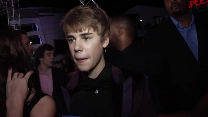 Debby Ryan Meets Justin Bieber At Never Say Never Movie Premiere 1045