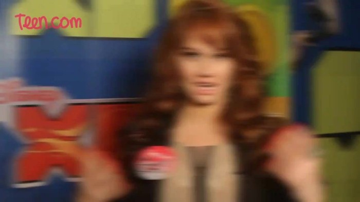 Debby Ryan Discovered Justin Bieber First! 083