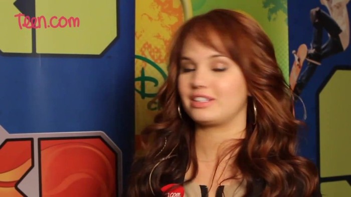 Debby Ryan Discovered Justin Bieber First! 213