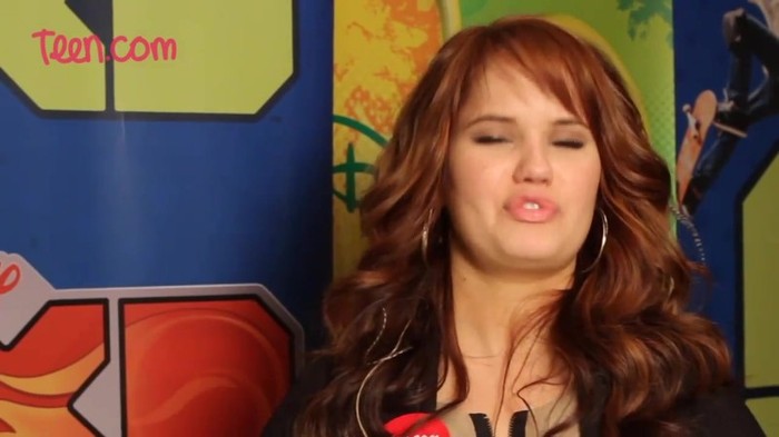 Debby Ryan Discovered Justin Bieber First! 230