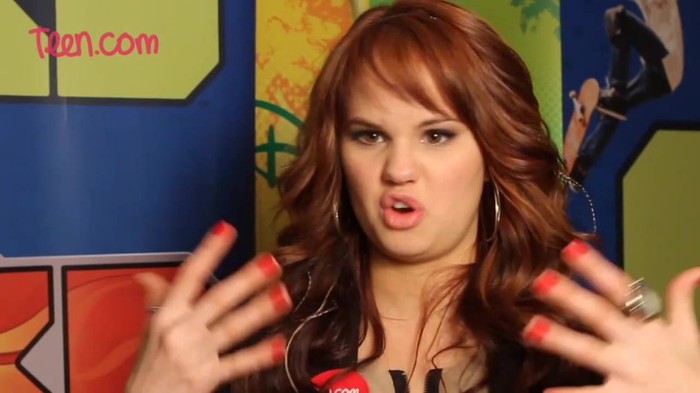 Debby Ryan Discovered Justin Bieber First! 240