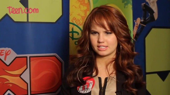 Debby Ryan Discovered Justin Bieber First! 328