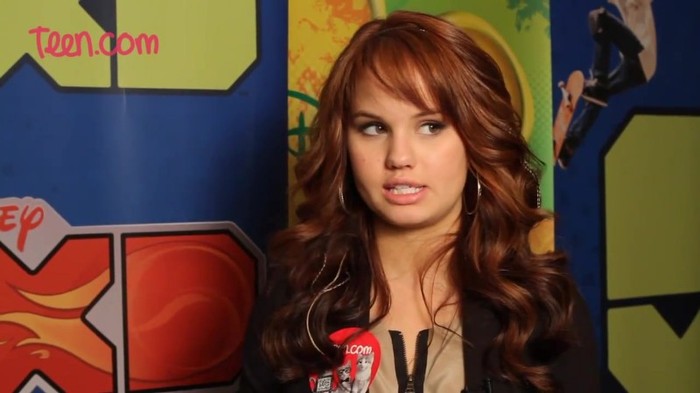Debby Ryan Discovered Justin Bieber First! 335