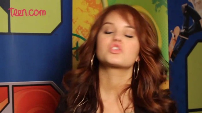 Debby Ryan Discovered Justin Bieber First! 342