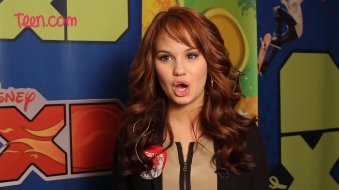 Debby Ryan Discovered Justin Bieber First! 421