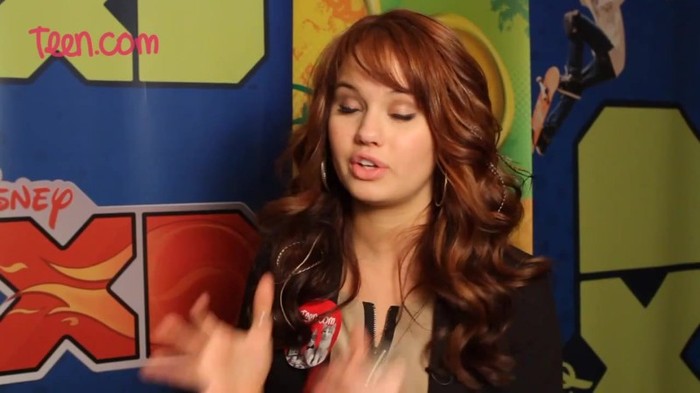 Debby Ryan Discovered Justin Bieber First! 438