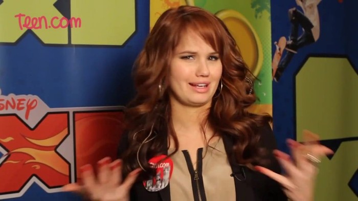 Debby Ryan Discovered Justin Bieber First! 457