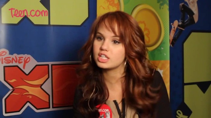 Debby Ryan Discovered Justin Bieber First! 543