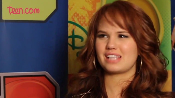 Debby Ryan Discovered Justin Bieber First! 587