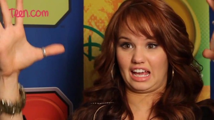 Debby Ryan Discovered Justin Bieber First! 595