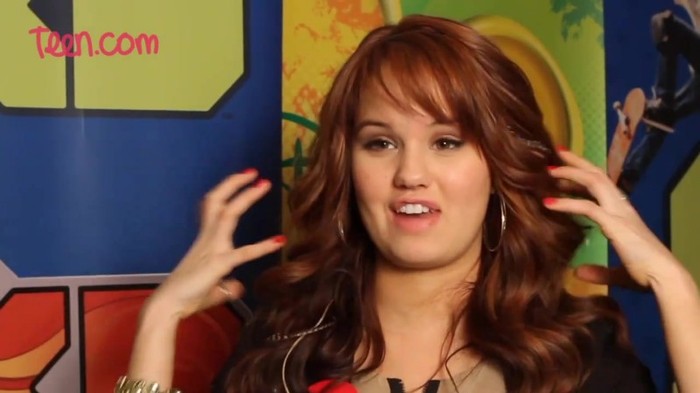Debby Ryan Discovered Justin Bieber First! 602