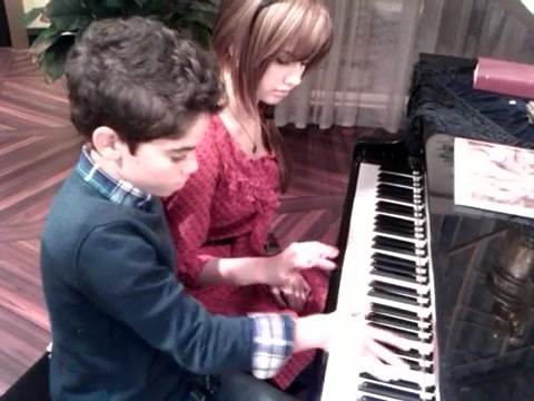 Debby Ryan gives Cameron a quick piano lesson 132