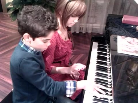 Debby Ryan gives Cameron a quick piano lesson 133