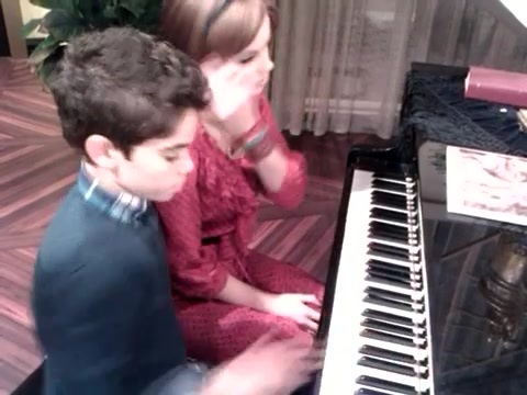 Debby Ryan gives Cameron a quick piano lesson 152
