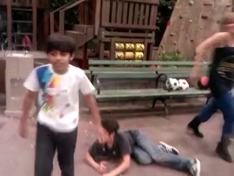 Cameron vs. Debby - Kung Fu battle! 123