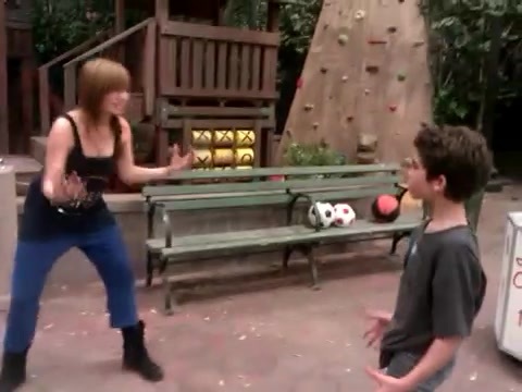 Cameron vs. Debby - Kung Fu battle! 179 - Cameron - vs - Debby - Kung - Fu - battle