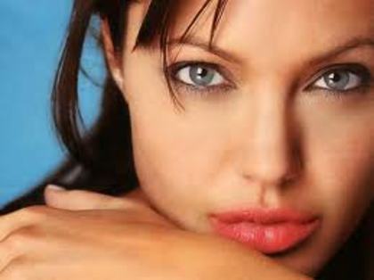 images (11) - Angelina Jolie