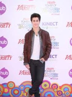 dh7 - David Henrie