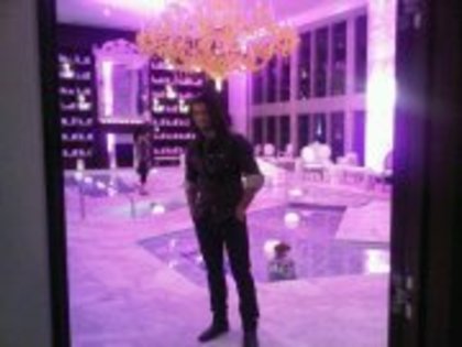 404572_272422092817129_271738429552162_780519_1998368812_a - Jason Canela