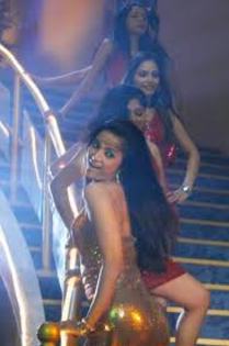 images (2) - Shilpa Anand poze rare